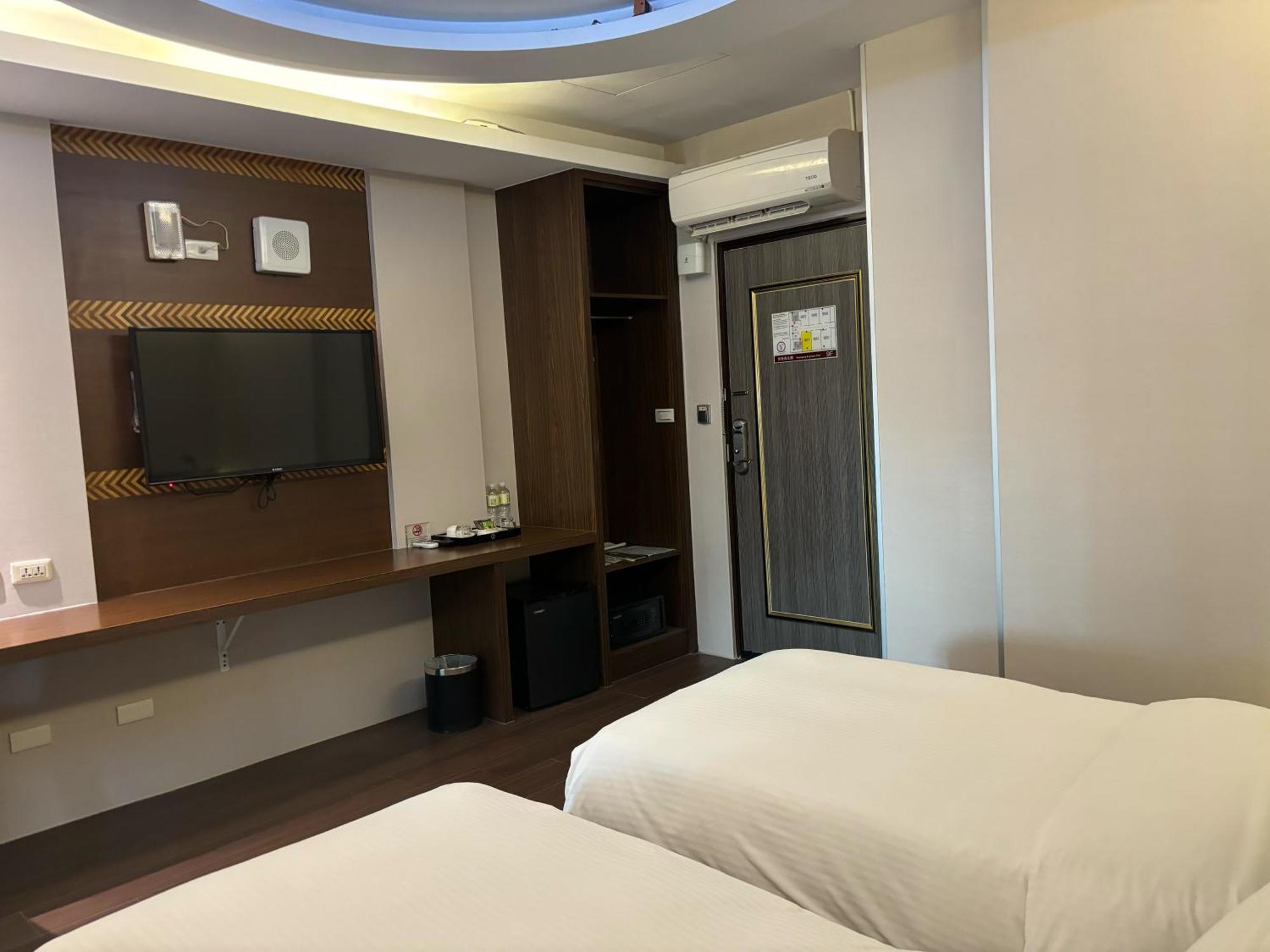 Yuhao Hotel - Hsinchu Branch Eksteriør billede