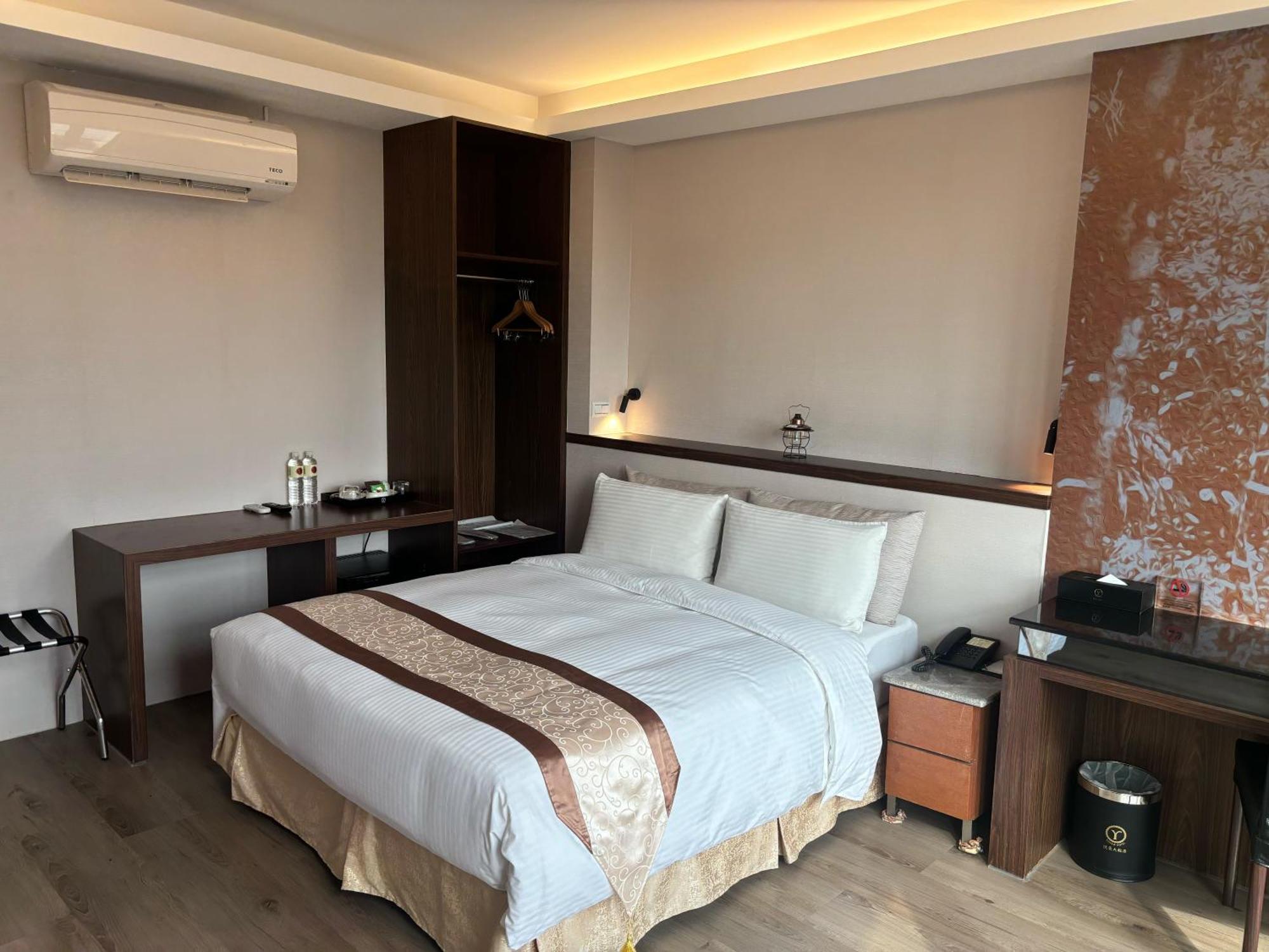 Yuhao Hotel - Hsinchu Branch Eksteriør billede